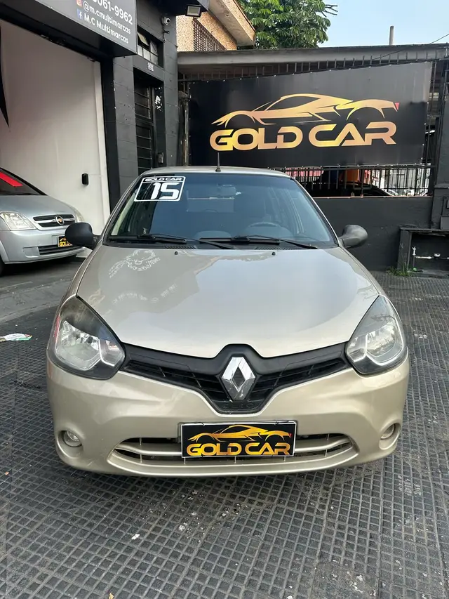 Carro Renault Clio 2015 Hatch. RN 1.0 16V