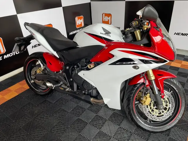 Carro Honda CBR 600 2012 Cbr 600 F