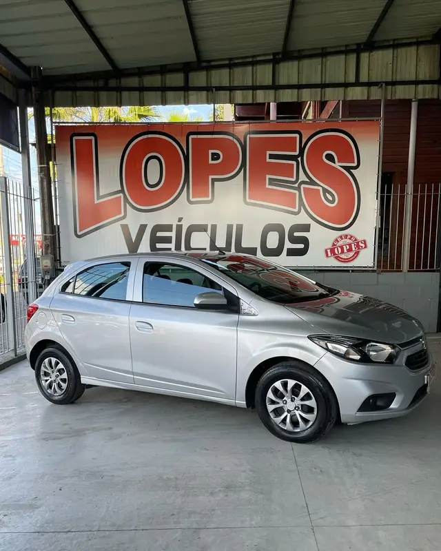 Carro Chevrolet Onix 2019 1.0 LT SPE/4