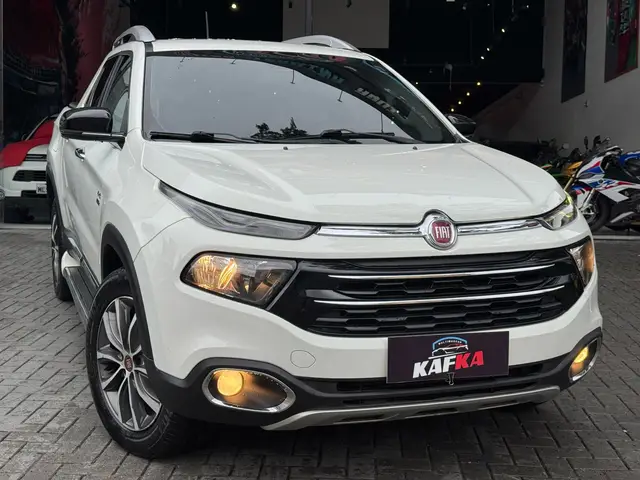 Carro Fiat Toro 2019 Volcano 2.0 diesel AT9 4x4