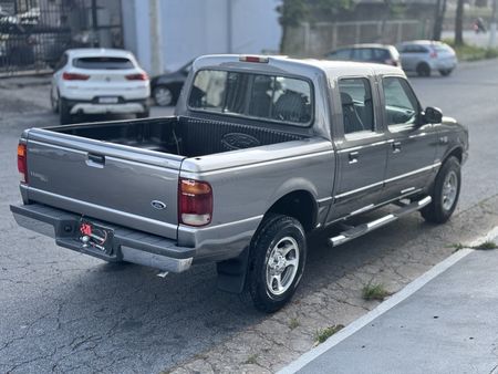 Ranger Cabine Dupla Ranger XLT 4x2 2.8 Turbo (Cab Dupla)