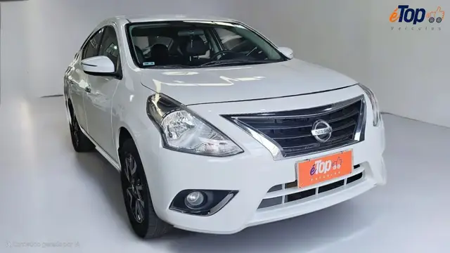 Carro Nissan Versa 2016 1.6 16V Unique (Flex)