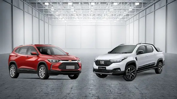 Toyota RAV4 híbrido se mostra mais vantajoso que Hilux em embate entre SUVs e picapes.