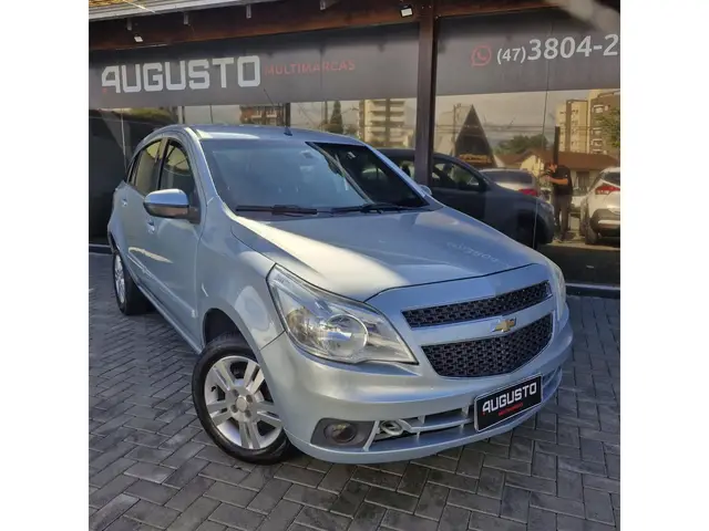 Carro Chevrolet Agile 2011 LTZ 1.4 8V (Flex)