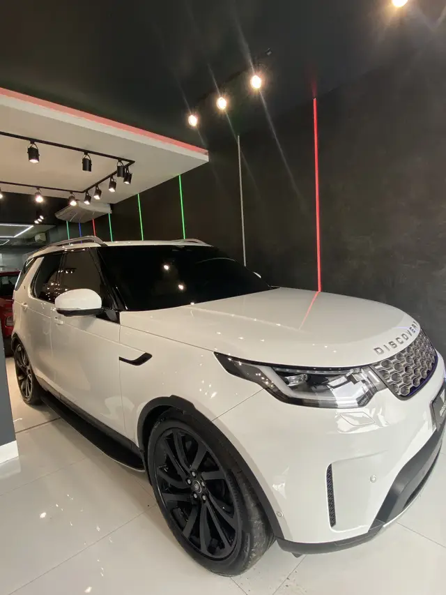 Carro Land Rover Discovery 2022 HSE 3.0