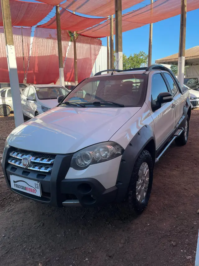 Carro Fiat Strada 2010 Adventure 1.8 8V (Flex) (Cabine Dupla)