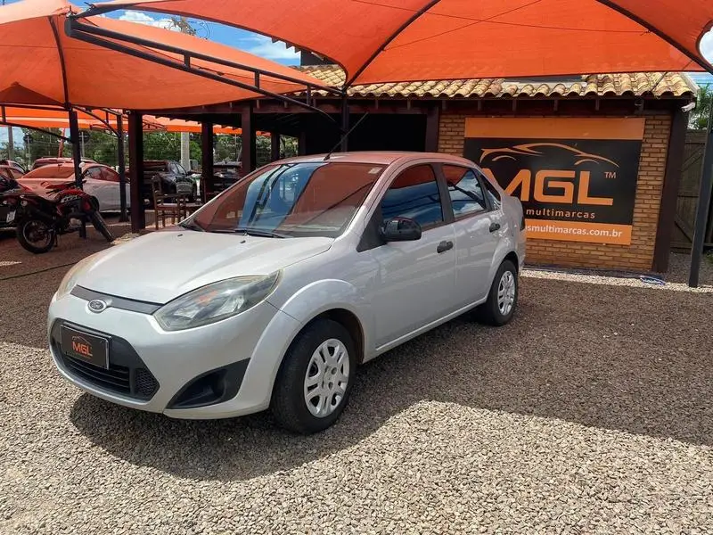 Ford Fiesta Sedan 1.6 (Flex)