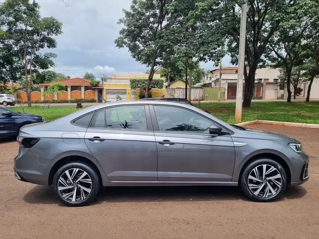 Carro Volkswagen Virtus 2024 Highline 1.0 200 TSI