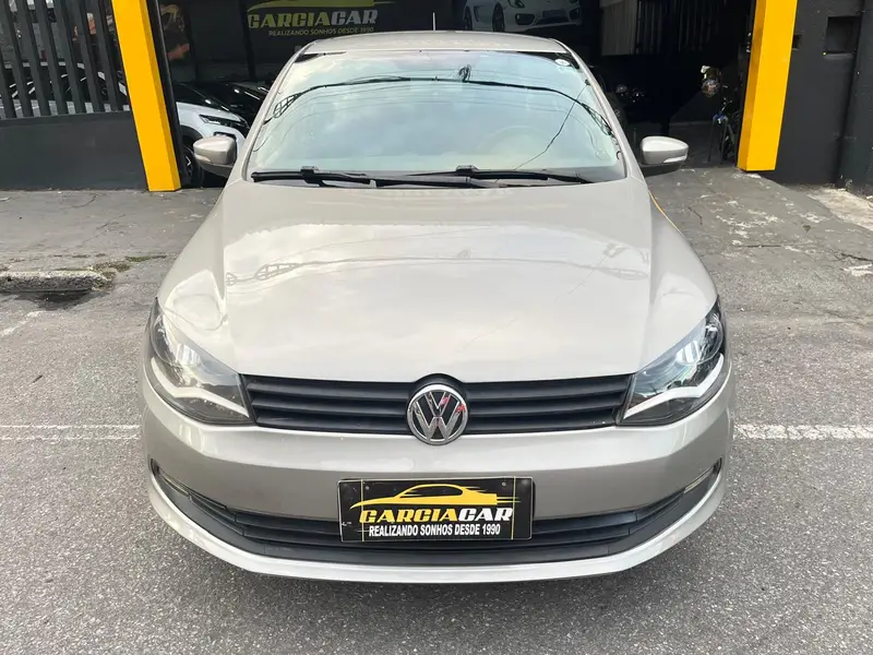 Volkswagen Voyage 1.6 VHT Highline (Flex)