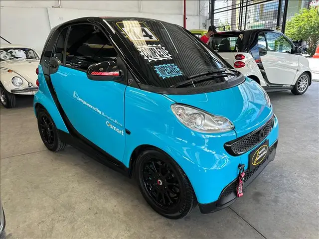 Carro Smart Fortwo Coupe 2014 fortwo 1.0 MHD Coupé