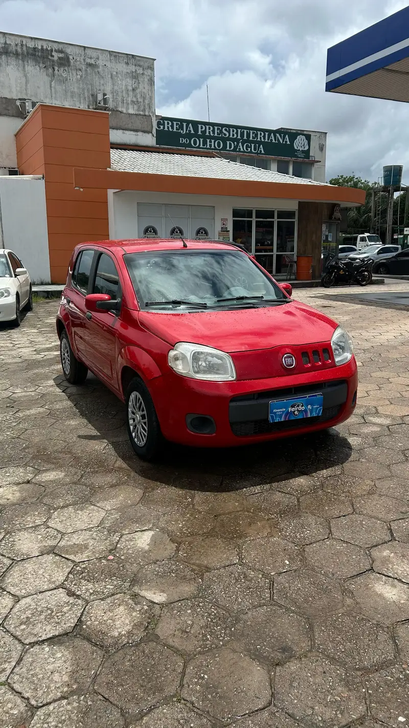 Fiat Uno Vivace Italia 1.0 8V (Flex) 4p