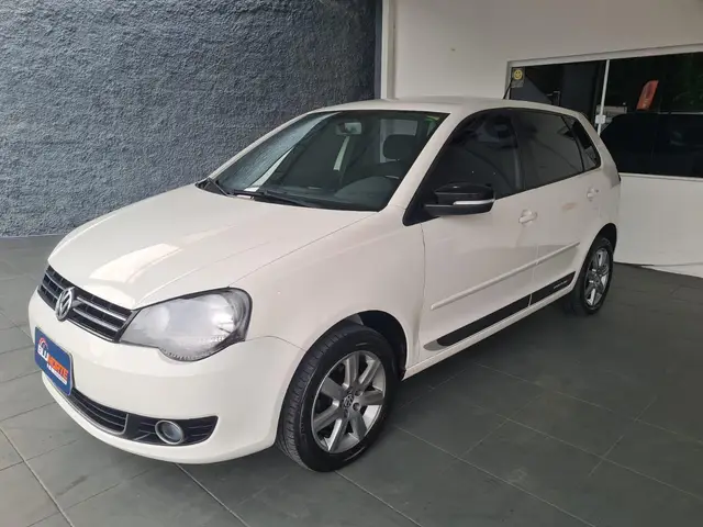 Carro Volkswagen Polo 2013 Hatch. Sportline 1.6 8V (Flex)