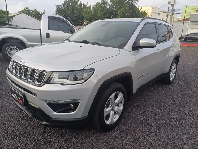Carro Jeep Compass 2018 2.0 Sport 4x2 (Aut) (Flex)