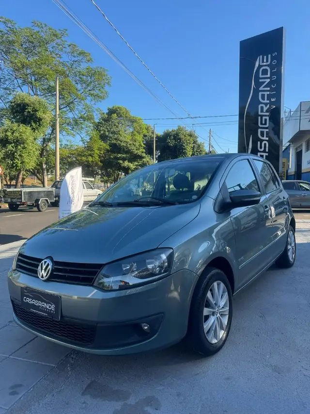 Carro Volkswagen Fox 2011 Prime 1.6 8V (Flex)
