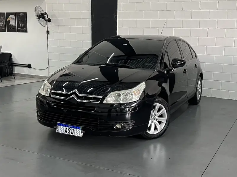 Citroën C4 GLX 1.6 (flex)