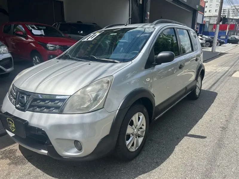 Nissan Livina X-Gear S 1.6 16V (flex)