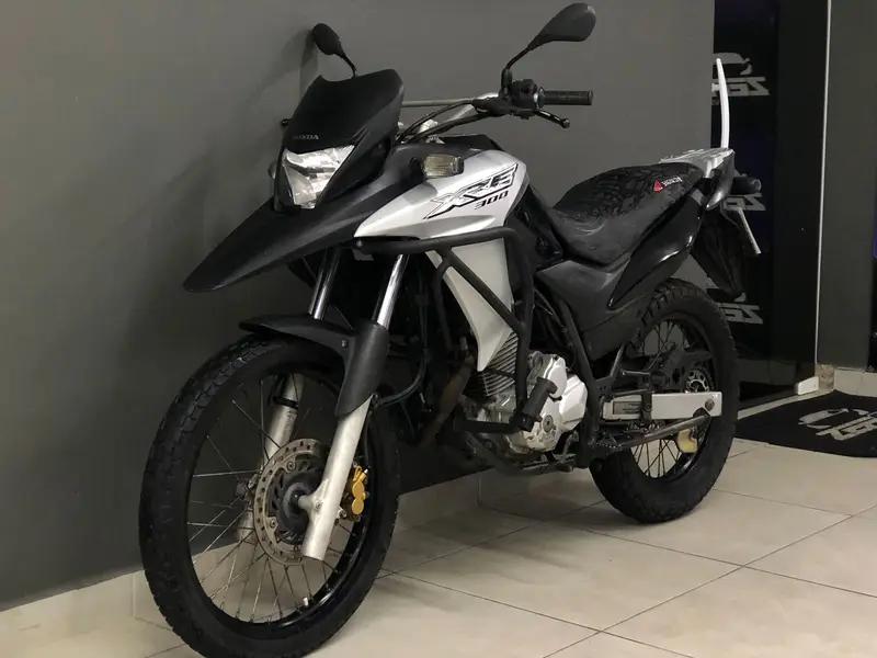 Honda XRE 300 (Flex)