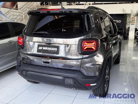 Renegade Longitude T270 1.3 Turbo 4x2