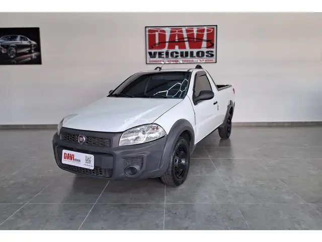 Carro Fiat Strada 2015 Working 1.4 (Flex)