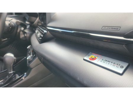 Fastback Limited Edition Powered by Abarth (Flex) (Aut)