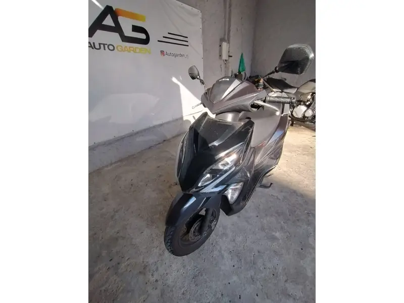 Honda Elite 125 CBS
