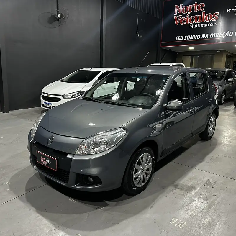 Renault Sandero Expression 1.6 8V (flex)