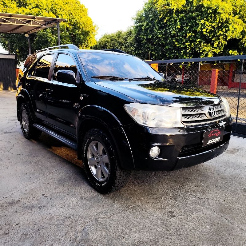Toyota Hilux SW4