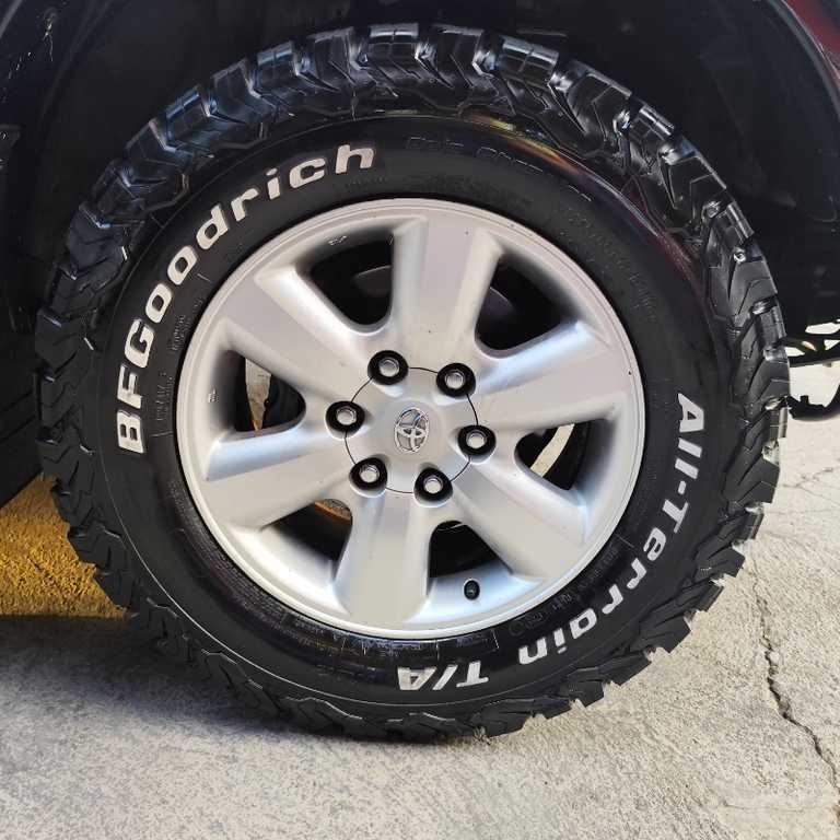alt=