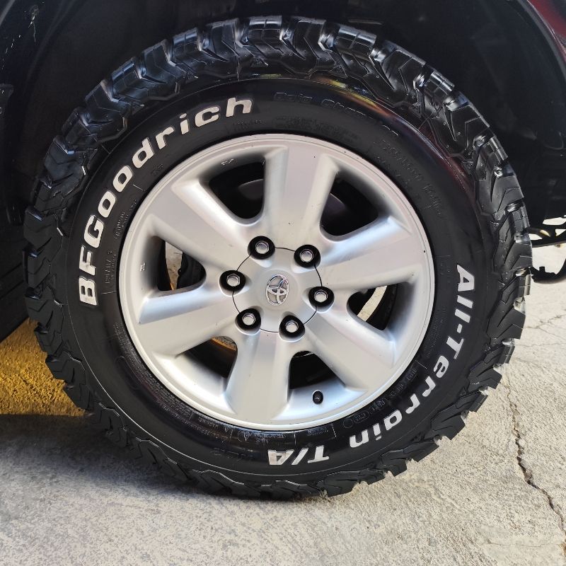 Toyota Hilux SW4