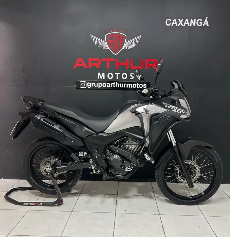 Honda XRE Sahara 300 ABS