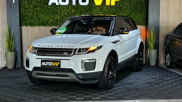 Carro Land Rover Range Rover Evoque 2017 2.0 SI4 SE 4WD