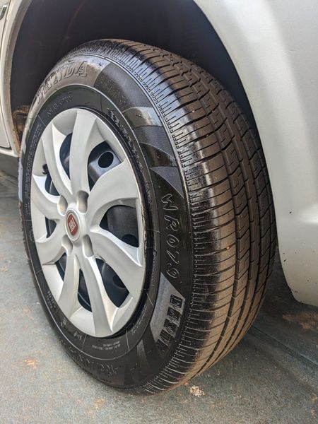 Siena ELX 1.4 8V (Flex)