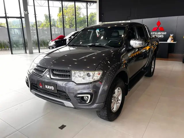 Carro Mitsubishi L200 Triton Sport 2017 3.5 V6 HPE 4WD (Flex) (Aut)