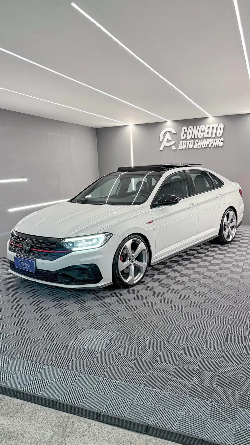 Volkswagen Jetta 2.0 GLI 350 TSI (Aut)