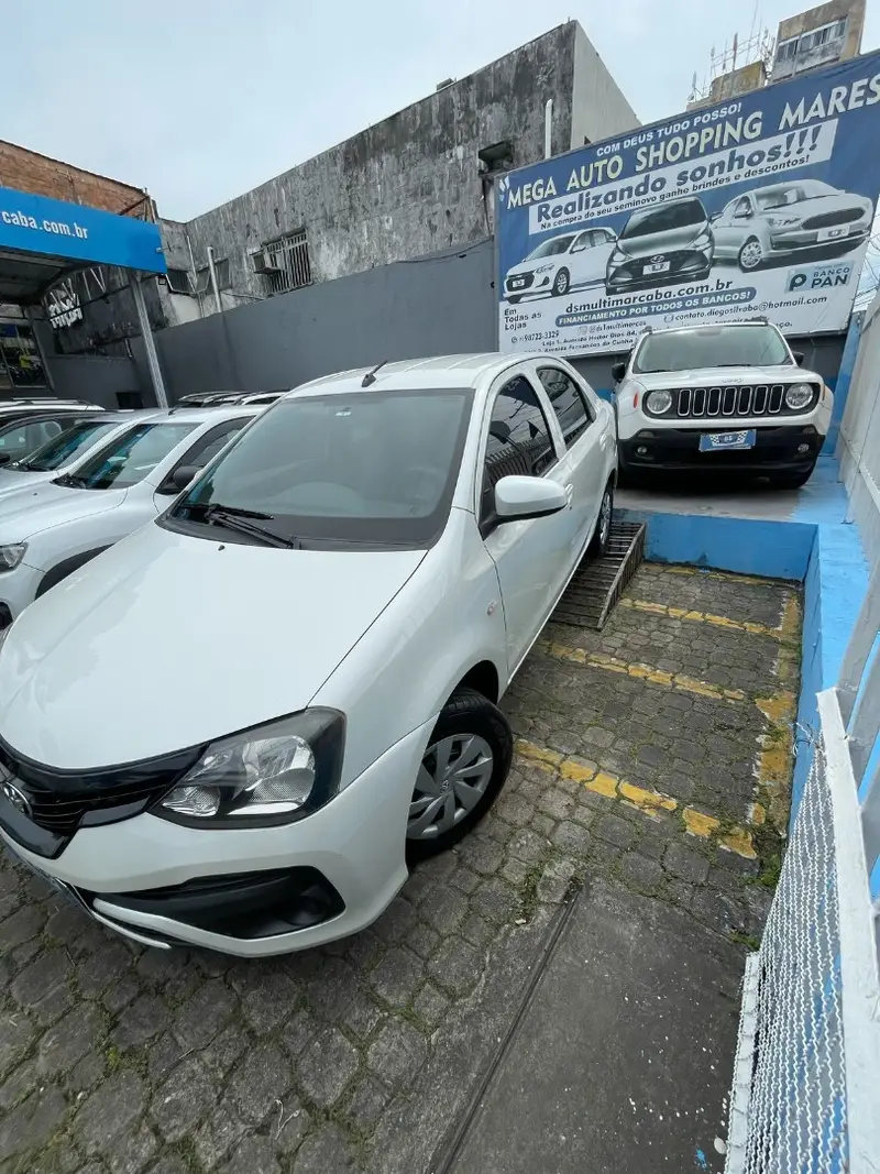 Toyota Etios Sedan X 1.5 (Aut) (Flex)