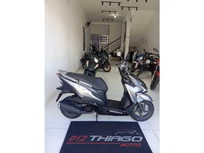 Honda Elite 125 CBS