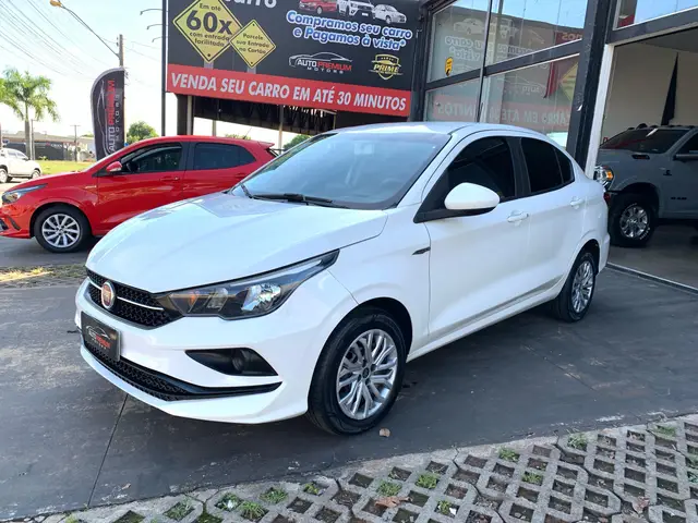 Carro Fiat Cronos 2019 1.3 Drive Firefly (Flex)