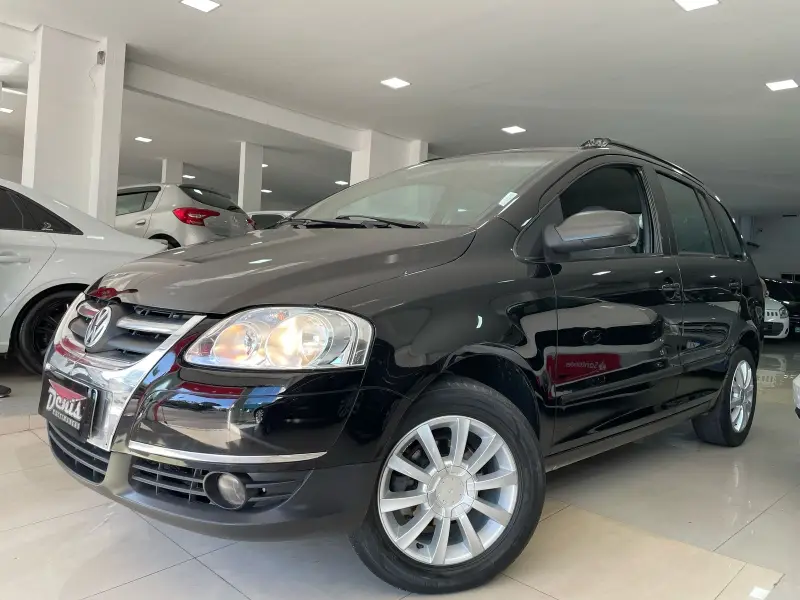 Volkswagen SpaceFox Route 1.6 8V (Flex)