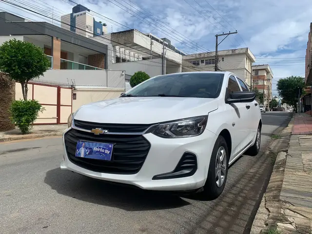 Carro Chevrolet Onix 2020 1.0 (Flex)