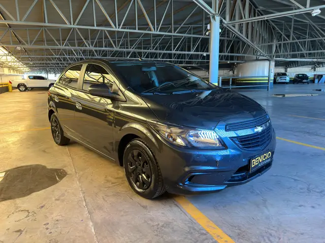 Carro Chevrolet Onix 2019 1.0 Joy SPE/4