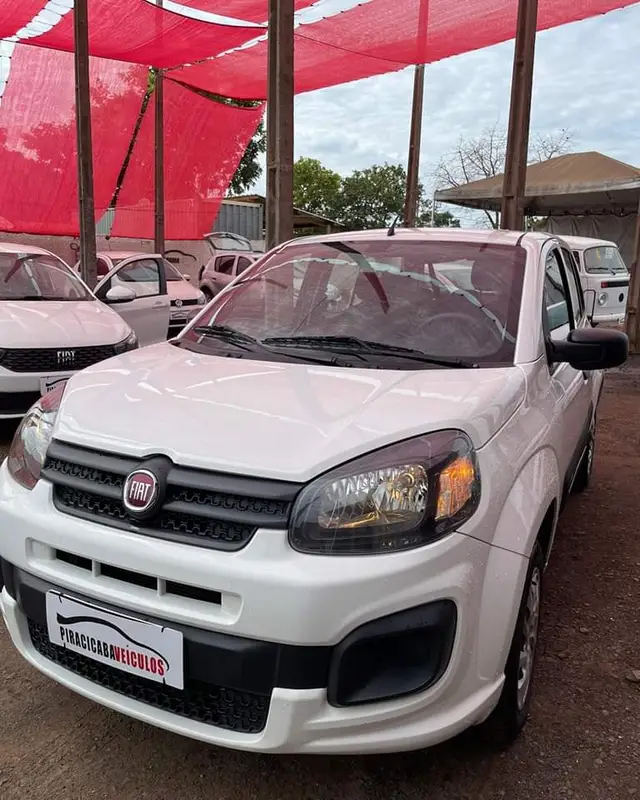 Carro Fiat Uno 2021 Attractive 1.0