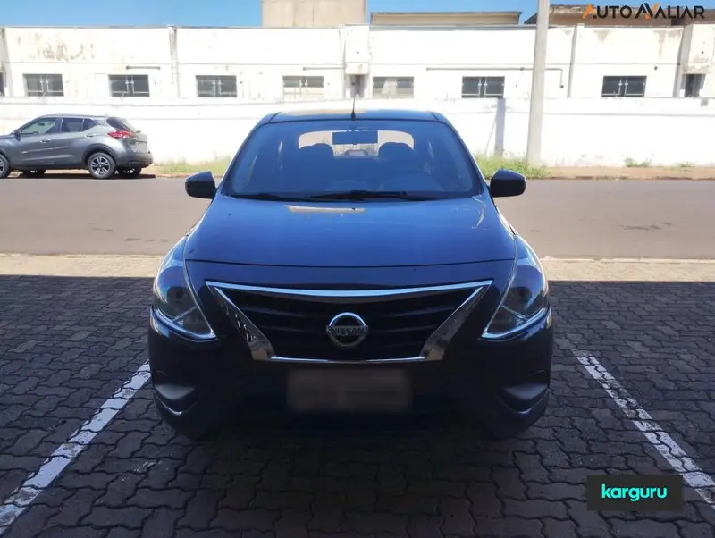 Nissan Versa 1.6 16V SV (Flex)