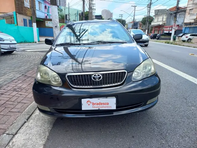 Carro Toyota Fielder 2005 1.8 16V (aut)