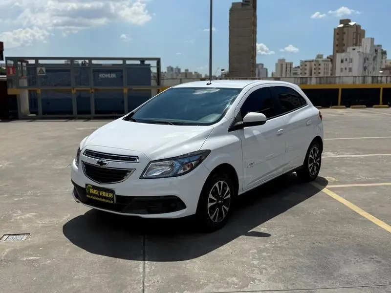 Chevrolet Onix 1.4 LT SPE/4