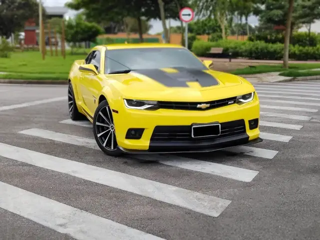 Carro Chevrolet Camaro 2014 SS 6.2