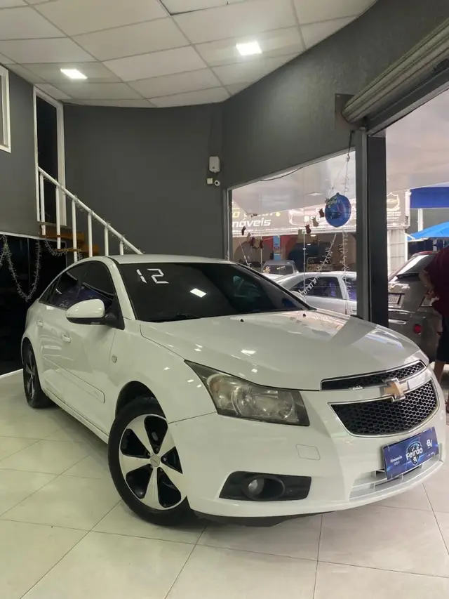 Carro Chevrolet Cruze 2012 LT 1.8 16V Ecotec (Flex)