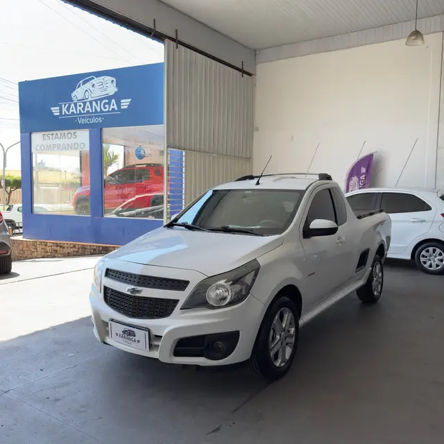 Carro Chevrolet Montana 2019 Sport 1.4 (Flex)