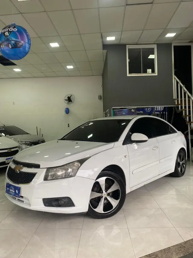 Carro Chevrolet Cruze 2012 LT 1.8 16V Ecotec (Flex)