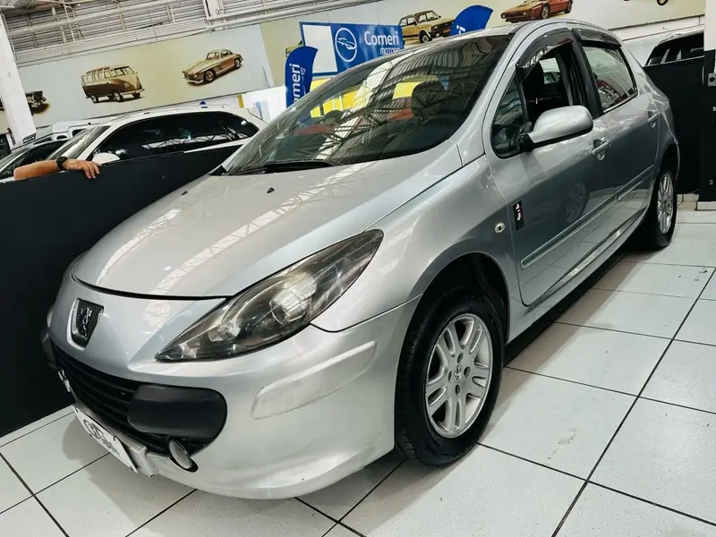 Peugeot 307 Sedan Feline 2.0 16V (aut)