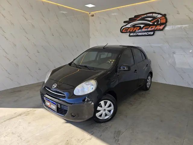 Carro Nissan March 2012 1.0 16V S (Flex)